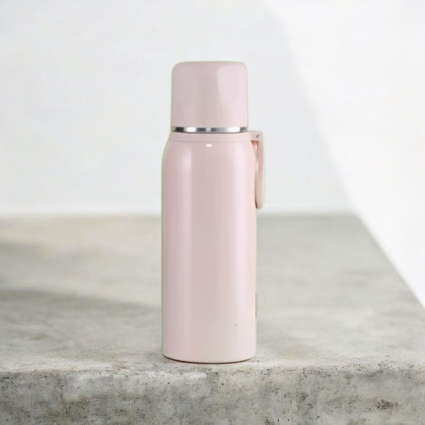 680ml Insulated Vacuum Water Bottle