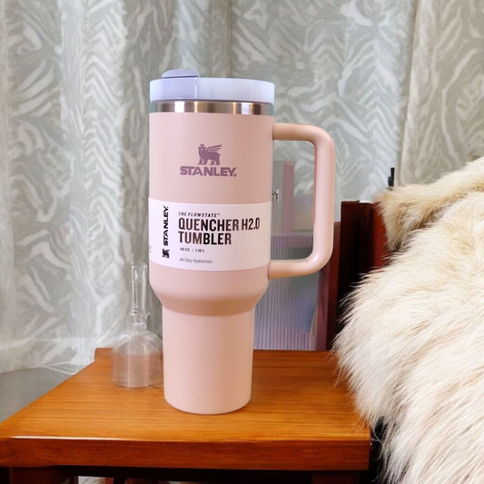 Stanley Quencher Tumblers 40oz 100% Recycling