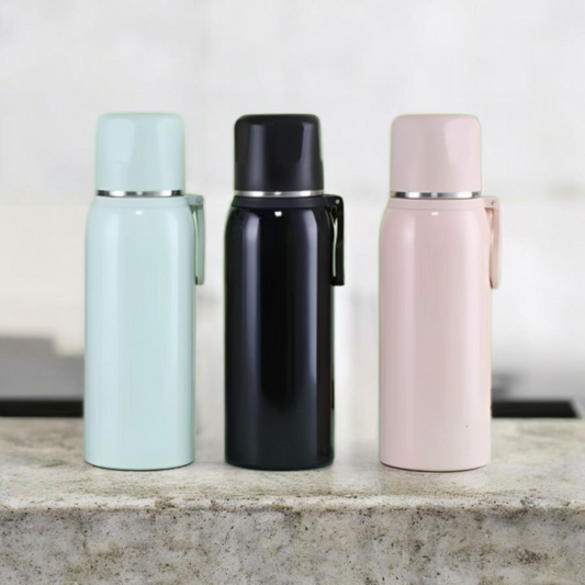 680ml Insulated Vacuum Water Bottle